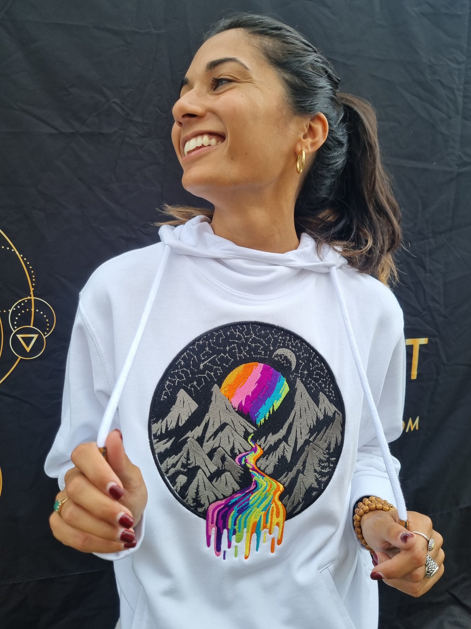 Drippy mountain hoodie - AlkhemistVision